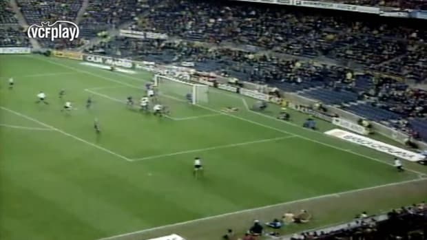 Claudio 'Piojo' López, FC Barcelona’s worst nightmare